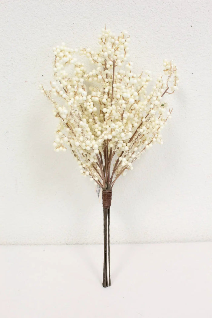 Berry Bush Cream 16"