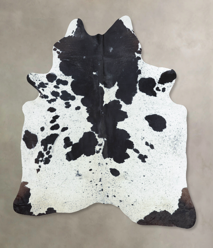 Black and White Cowhide Rug #B9606