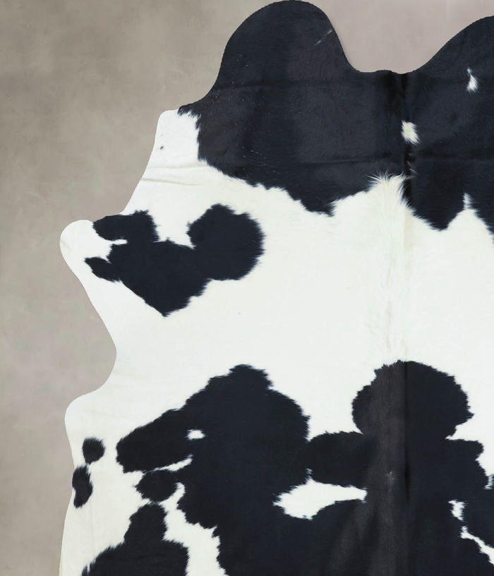 Black and White Cowhide Rug #B8572