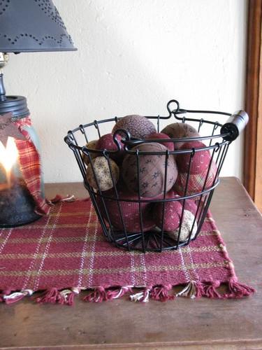 Black Wire Basket - Primitive Star Quilt Shop
