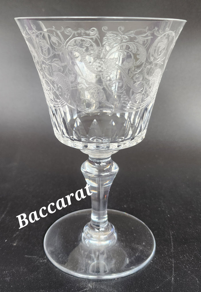 Cut glass and etched goblet Parme Baccarat SIGNED