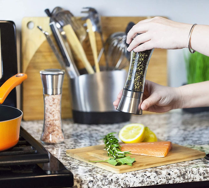 Elegant Salt And Pepper Grinder Set