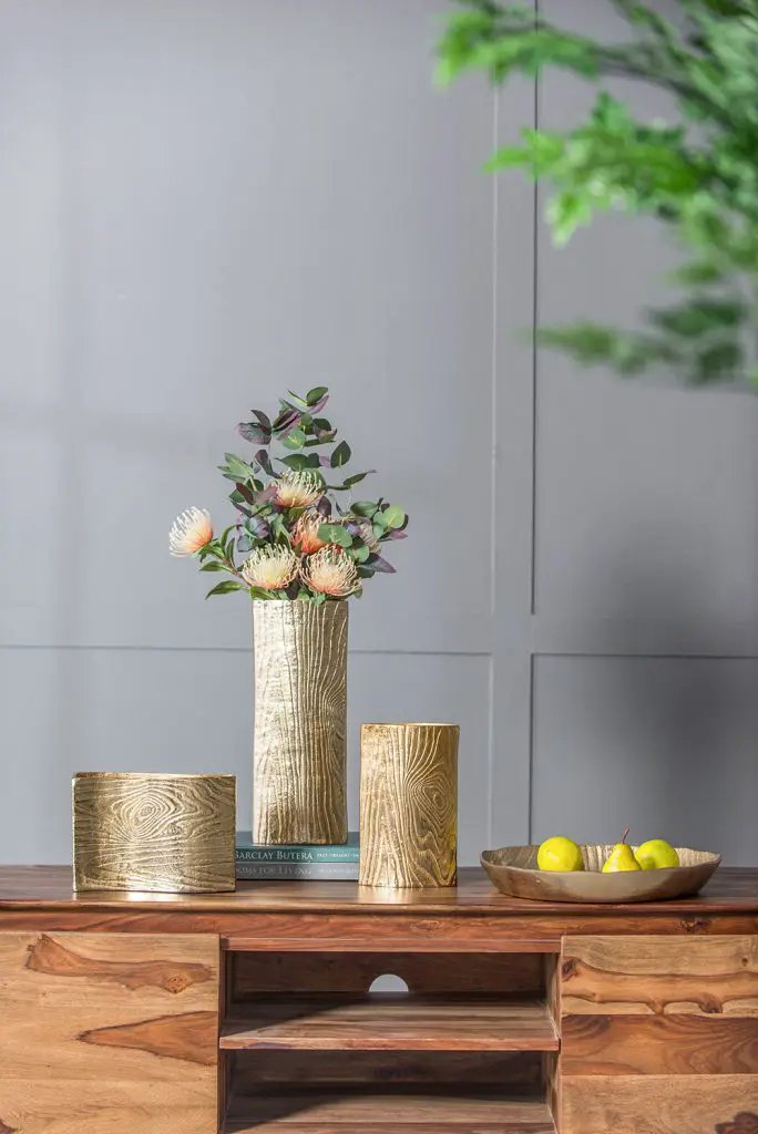 A&B Gold Aluminum Trunk Vase 6" x 2.5" x 10" - Vases Merchandise