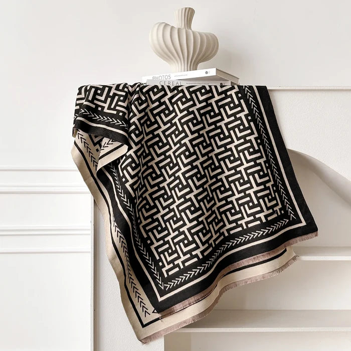 Grata Pashmina Scarf Black