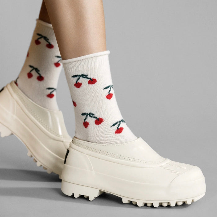 Hansel from Basel: Cashmere Cherry Bomb Socks