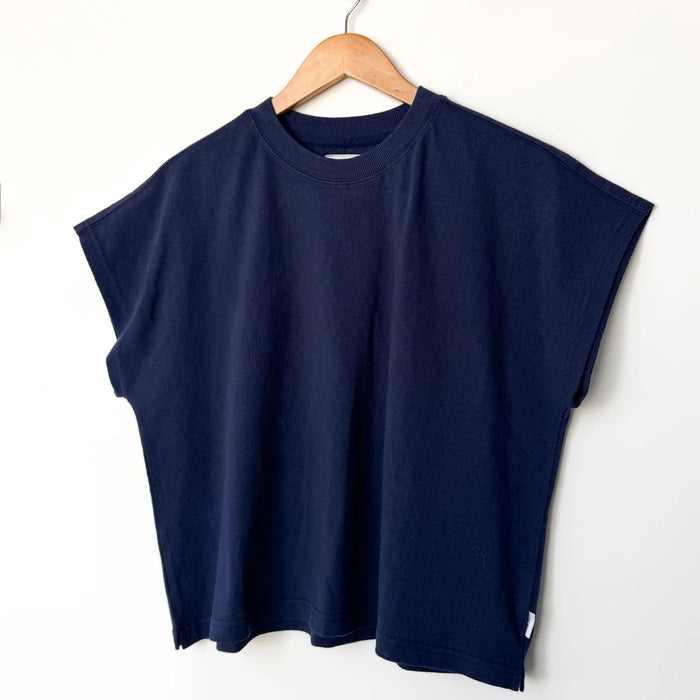 Le Bon Shoppe - Jeanne Tee in Midnight