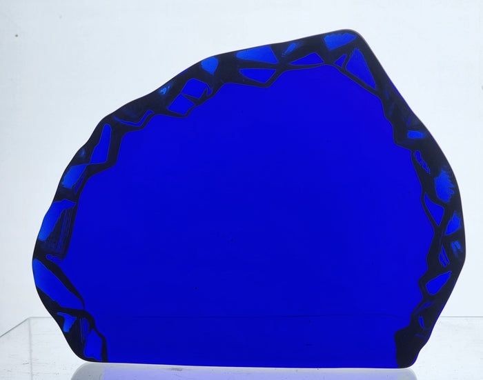 L.E Smith Glass cobalt Blue iceberg paperweight