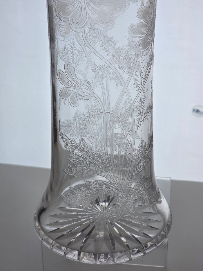 Needle acid etched glass vase antique Dorflinger bob43