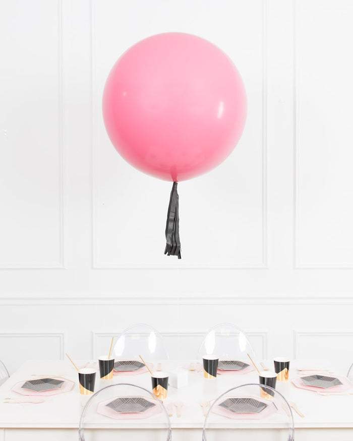 minnie-mouse-disney-party-decor-foil-pink-gold-balloon-black-magical-giant-centerpiece