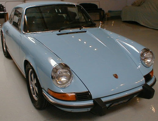 Porsche 328 Gulf Blue Basecoat With Reducer Gallon (Basecoat Only)
