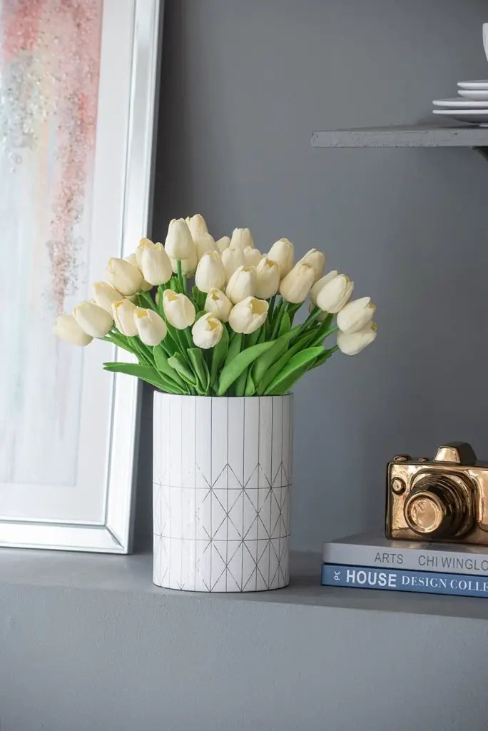 A&B Silver-White Vase 6.5"D x 8.5" - Vases Merchandise