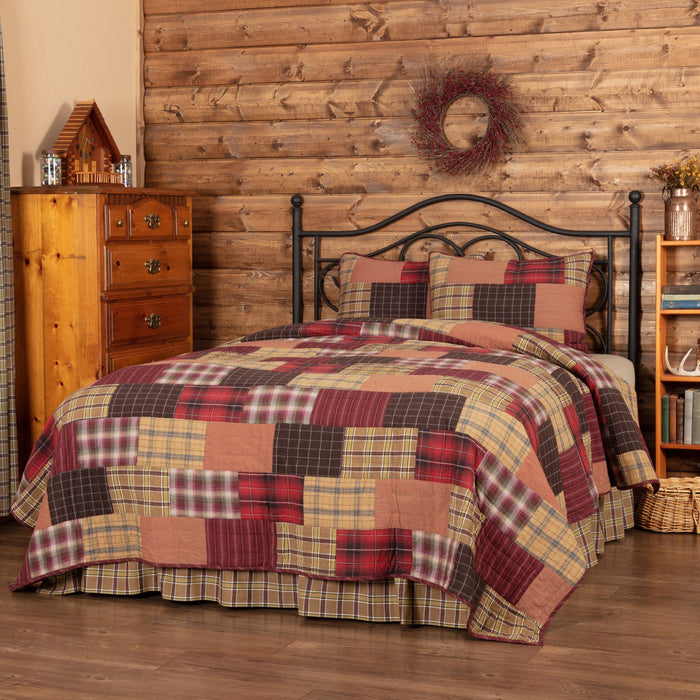Wyatt Quilt - Primitive Star Quilt Shop